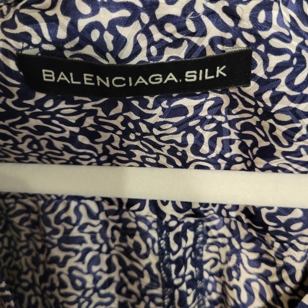 Balenciaga Blue & White Silk Floral Boho Puff Sleeve Dress - Picture 6 of 8